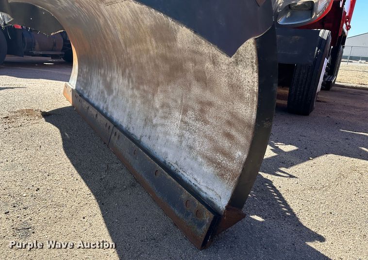 image for item LT9053 2007 International 7400  dump truck