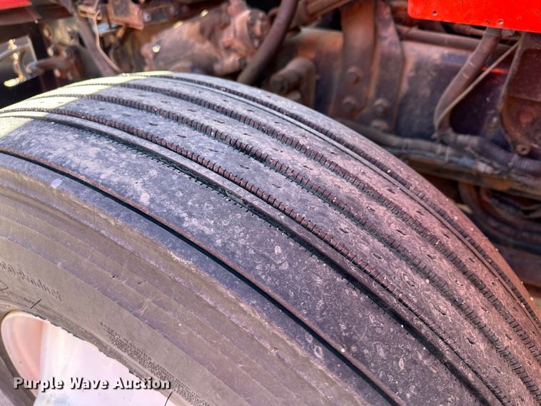 image for item LT9053 2007 International 7400  dump truck