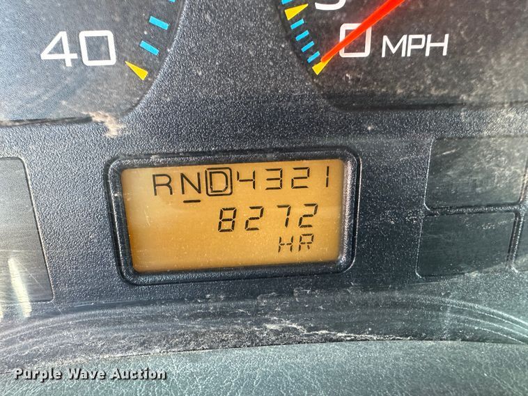 image for item LT9054 2005 International 7400  dump truck