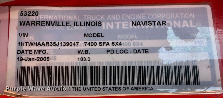 image for item LT9054 2005 International 7400  dump truck