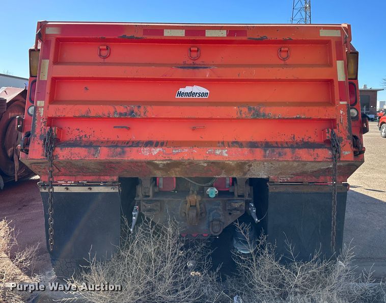 image for item LT9057 2007 International 7400  dump truck