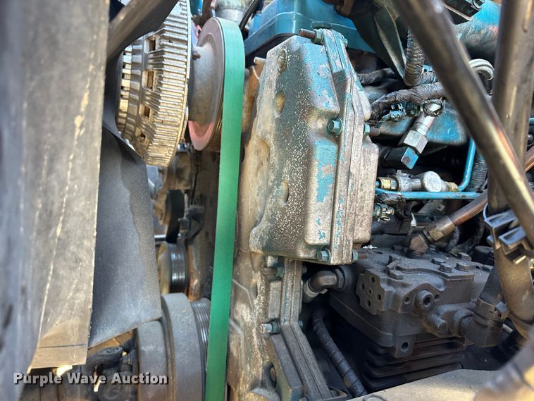 image for item LT9057 2007 International 7400  dump truck