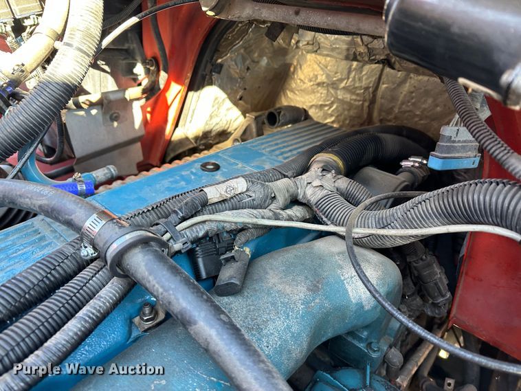 image for item LT9057 2007 International 7400  dump truck