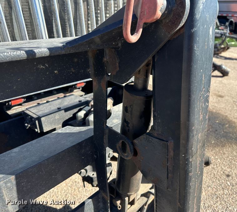 image for item LT9057 2007 International 7400  dump truck