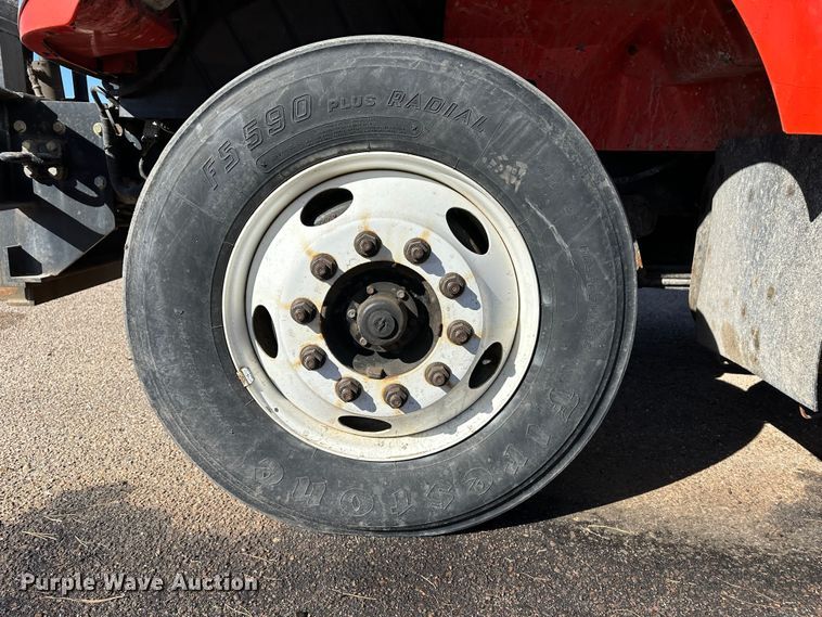 image for item LT9057 2007 International 7400  dump truck