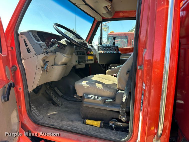 image for item LT9058 2003 Sterling LT7501  dump truck