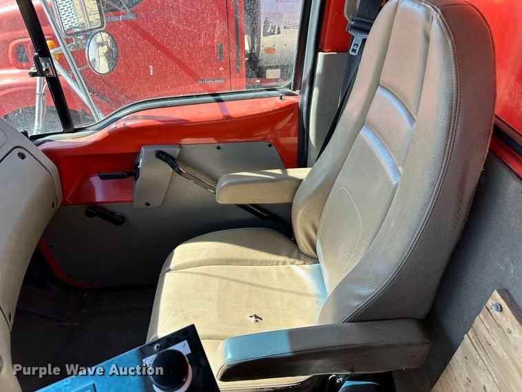 image for item LT9058 2003 Sterling LT7501  dump truck