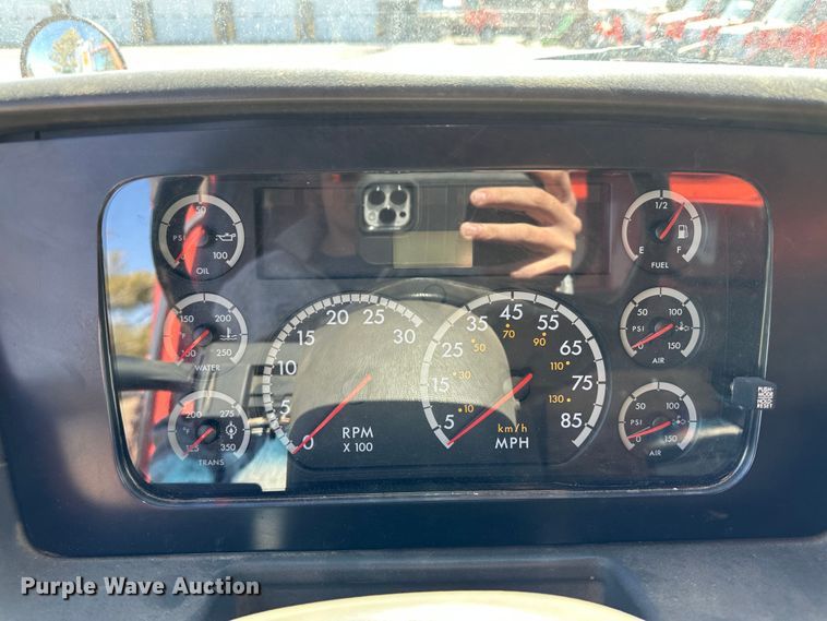 image for item LT9058 2003 Sterling LT7501  dump truck