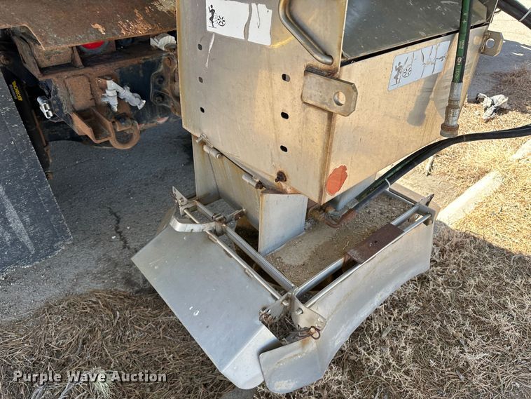 image for item LT9058 2003 Sterling LT7501  dump truck