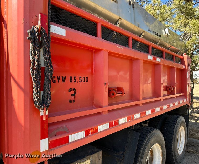 image for item LT9058 2003 Sterling LT7501  dump truck