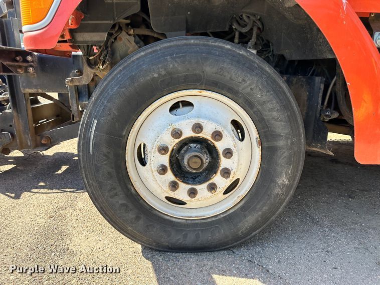 image for item LT9058 2003 Sterling LT7501  dump truck