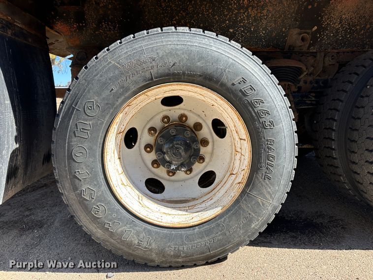 image for item LT9058 2003 Sterling LT7501  dump truck