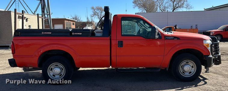 image for item LT9059 2011 Ford F250 Super Duty  pickup truck