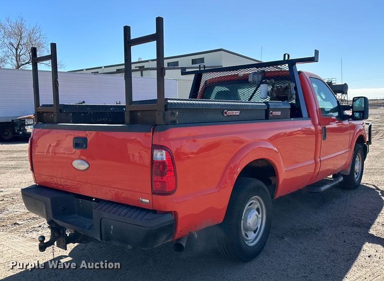 image for item LT9059 2011 Ford F250 Super Duty  pickup truck