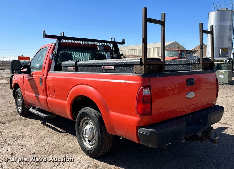 image for item LT9059 2011 Ford F250 Super Duty  pickup truck