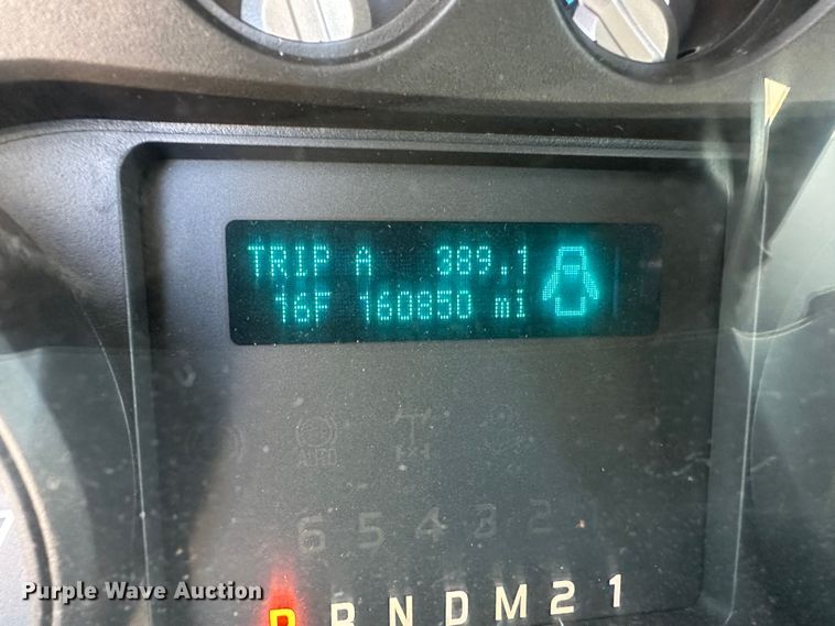 image for item LT9059 2011 Ford F250 Super Duty  pickup truck