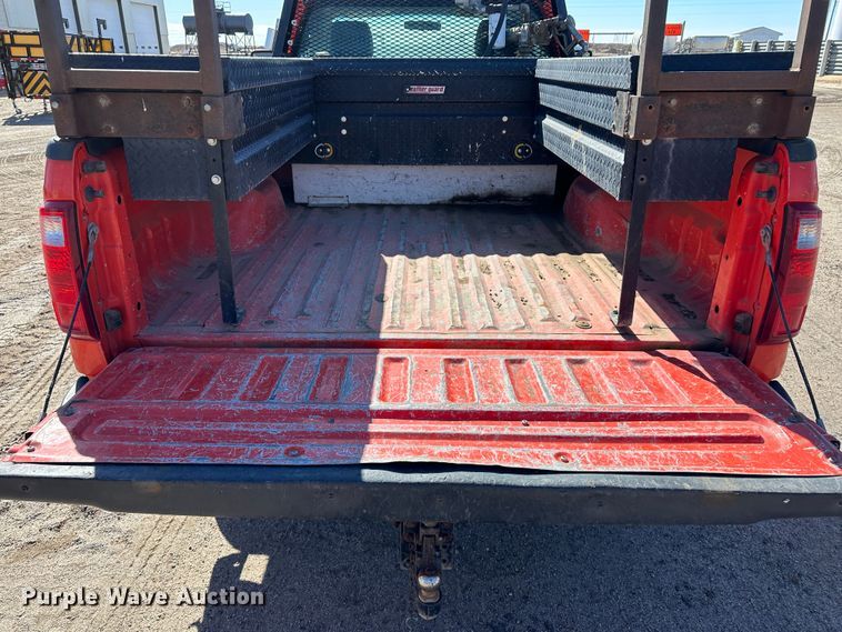 image for item LT9059 2011 Ford F250 Super Duty  pickup truck