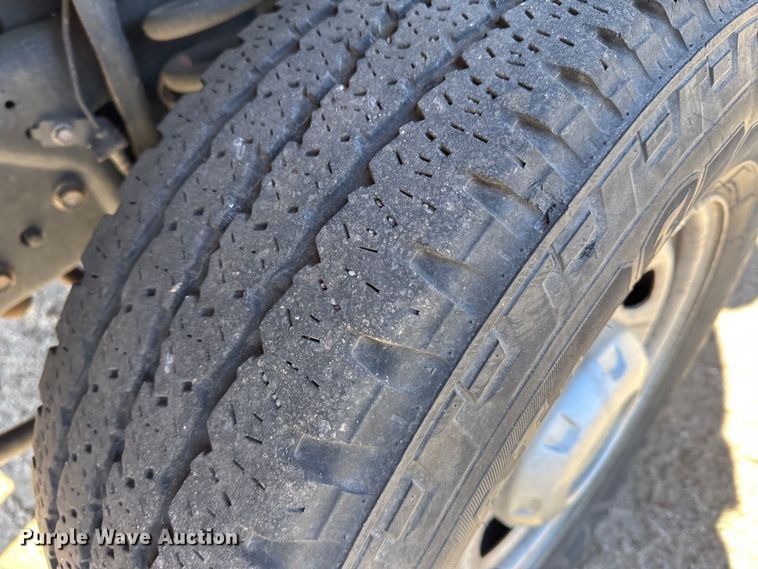 image for item LT9059 2011 Ford F250 Super Duty  pickup truck