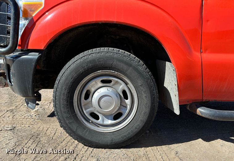 image for item LT9059 2011 Ford F250 Super Duty  pickup truck