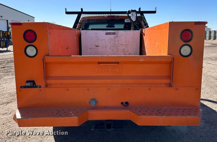 image for item LT9060 2012 Chevrolet Silverado 2500HD  utility bed pickup truck