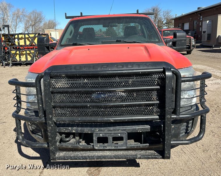 image for item LT9061 2011 Ford F250 Super Duty  pickup truck