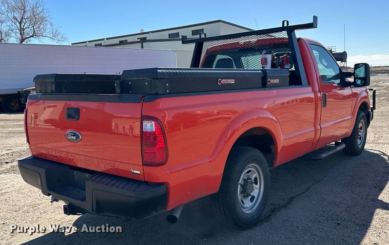 image for item LT9061 2011 Ford F250 Super Duty  pickup truck