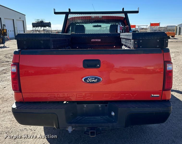 image for item LT9061 2011 Ford F250 Super Duty  pickup truck