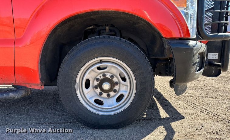 image for item LT9061 2011 Ford F250 Super Duty  pickup truck