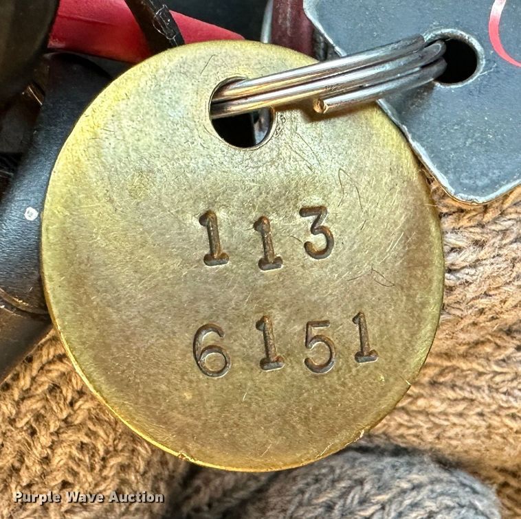 image for item LT9061 2011 Ford F250 Super Duty  pickup truck