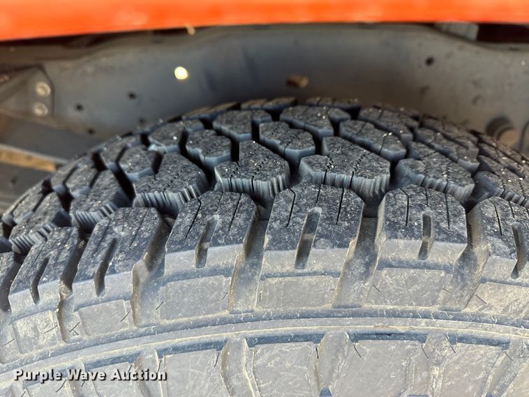 image for item LT9062 2011 Ford F250 Super Duty  utility bed pickup truck