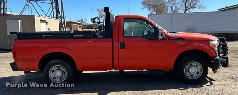 image for item LT9063 2011 Ford F250 Super Duty  pickup truck