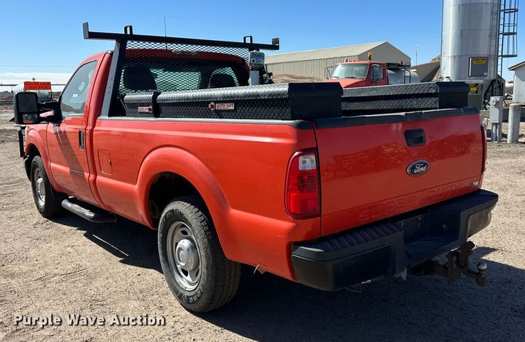 image for item LT9063 2011 Ford F250 Super Duty  pickup truck