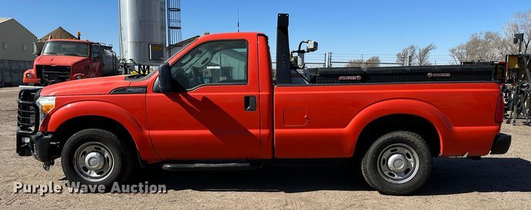 image for item LT9063 2011 Ford F250 Super Duty  pickup truck