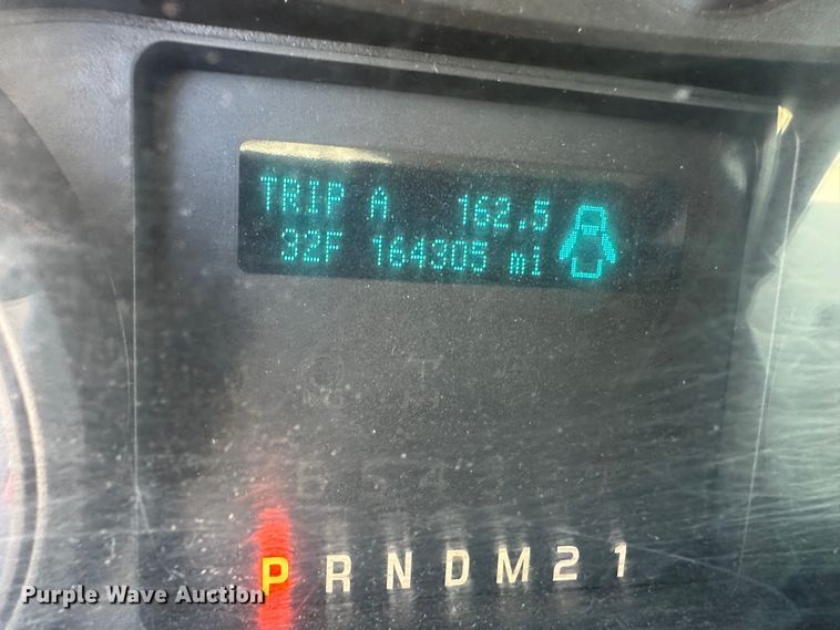 image for item LT9063 2011 Ford F250 Super Duty  pickup truck