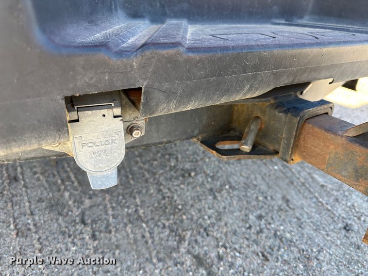 image for item LT9063 2011 Ford F250 Super Duty  pickup truck