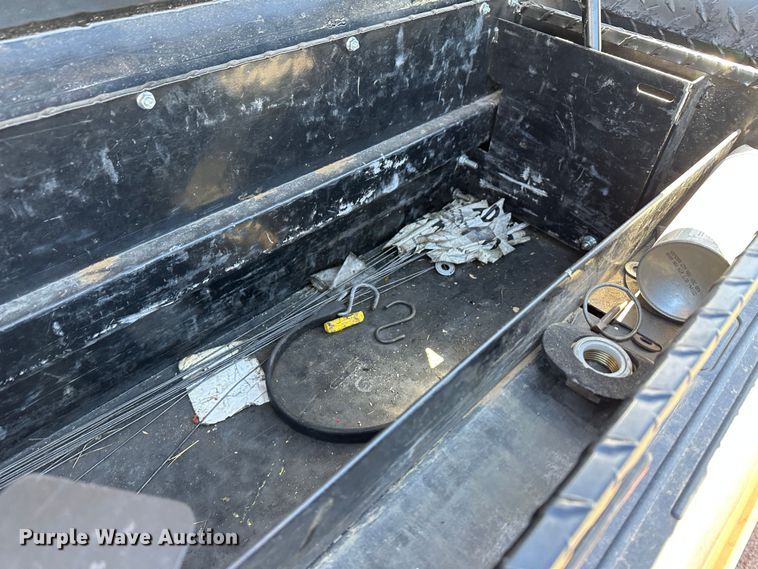 image for item LT9063 2011 Ford F250 Super Duty  pickup truck