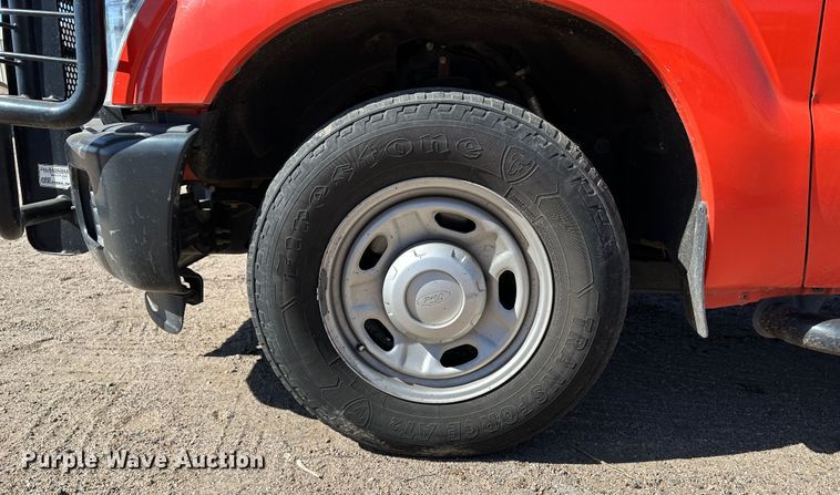 image for item LT9063 2011 Ford F250 Super Duty  pickup truck