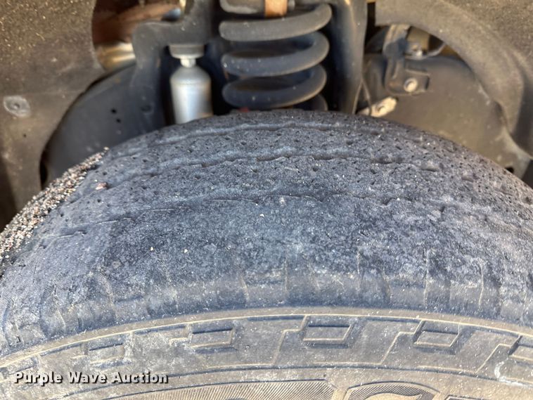 image for item LT9063 2011 Ford F250 Super Duty  pickup truck