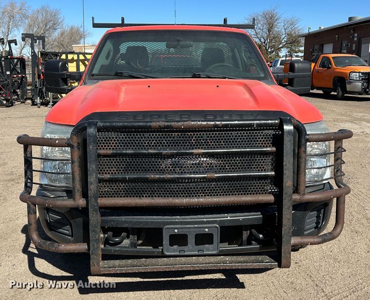 image for item LT9065 2011 Ford F250 Super Duty  pickup truck