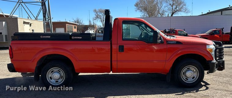 image for item LT9065 2011 Ford F250 Super Duty  pickup truck