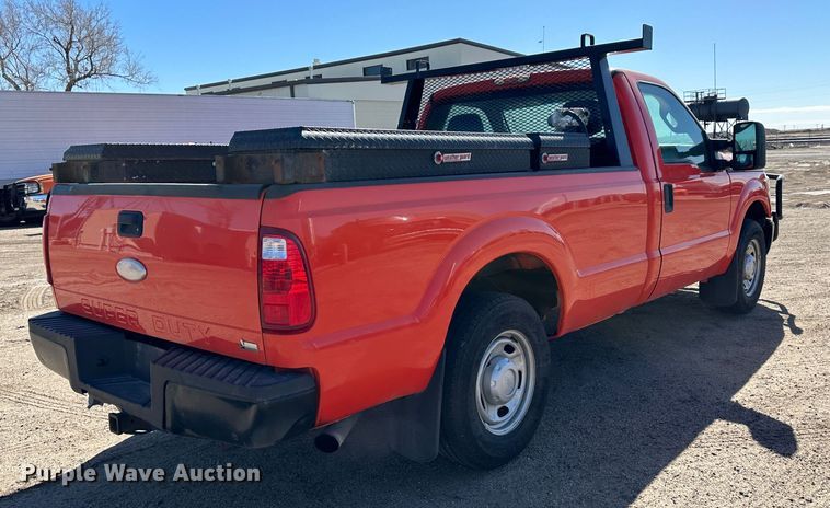 image for item LT9065 2011 Ford F250 Super Duty  pickup truck