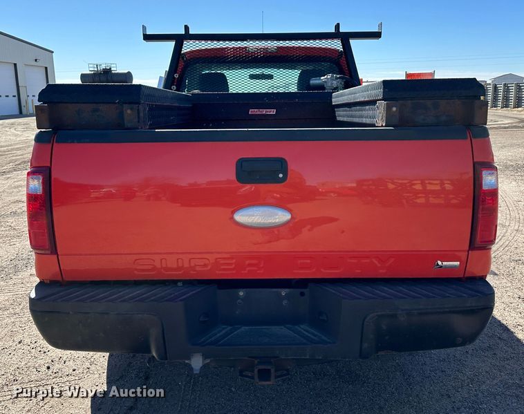 image for item LT9065 2011 Ford F250 Super Duty  pickup truck