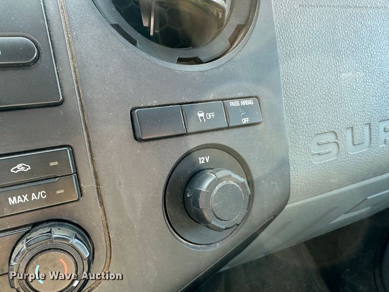 image for item LT9065 2011 Ford F250 Super Duty  pickup truck