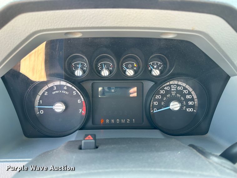 image for item LT9065 2011 Ford F250 Super Duty  pickup truck