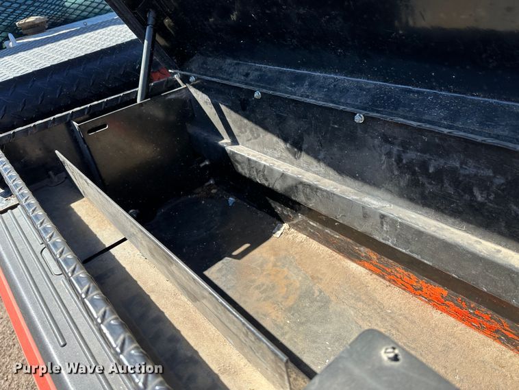 image for item LT9065 2011 Ford F250 Super Duty  pickup truck