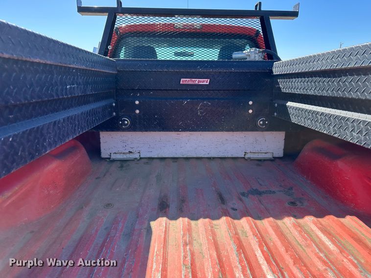 image for item LT9065 2011 Ford F250 Super Duty  pickup truck