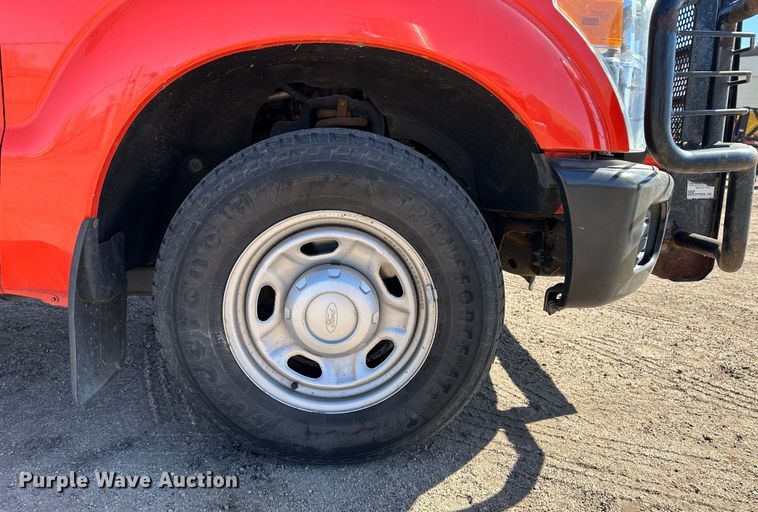 image for item LT9065 2011 Ford F250 Super Duty  pickup truck