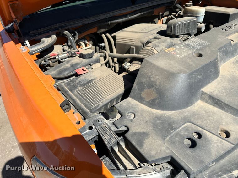 image for item LT9066 2012 Chevrolet Silverado 2500HD  utility bed pickup truck