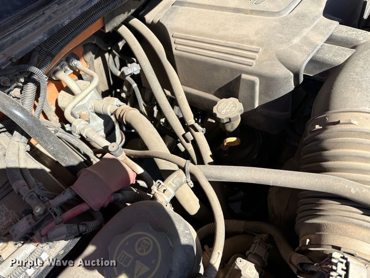 image for item LT9066 2012 Chevrolet Silverado 2500HD  utility bed pickup truck