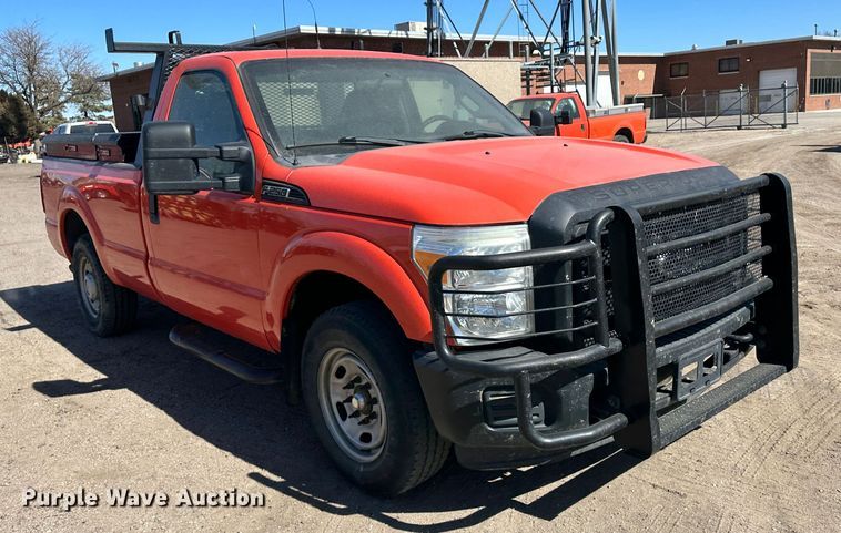 image for item LT9067 2011 Ford F250 Super Duty  pickup truck